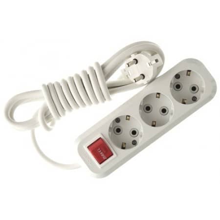 Купить Удлинитель Makel MGP214 бытовой 3 розетки с заземлением и выключателем ПВС 3х1 3500 Вт IP20 5 м по низкой цене
