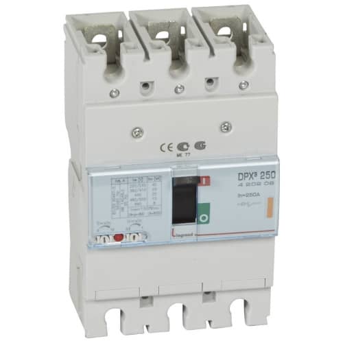 Купить Автоматический выключатель Legrand DPX3 250 420209 3P 250A 25 кА по низкой цене