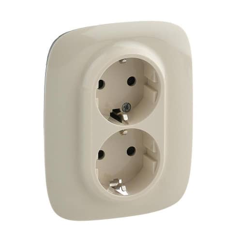 Купить Розетка Legrand Valena Allure 753027 двухместная с заземлением и защитными шторками Слоновая кость по низкой цене