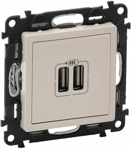 Купить Розетка Legrand Valena Life 753512 USB двойной Слоновая кость по низкой цене