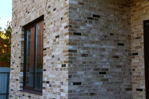 Купить Кирпич Engels Canyon WFD облицовочный ручной формовки 215х100х65 мм по низкой цене