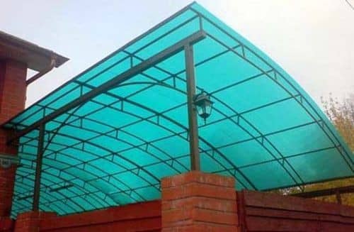 Купить Поликарбонат Wöggel сотовый бирюзовый 6 мм 2,1х12 м по низкой цене