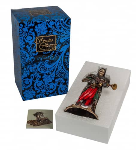 Купить Статуэтка Veronese Вооруженный зомби WS-380 по низкой цене