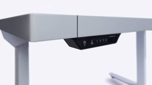 Купить Стол Tabula Sense 2.0 с телескопическими ножками по низкой цене