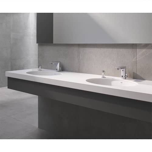 Купить Смеситель для раковины GROHE Bau Cosmo E бесконтактный по низкой цене