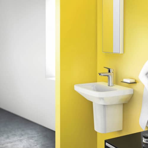 Купить Смеситель для раковины HansGrohe Logis по низкой цене