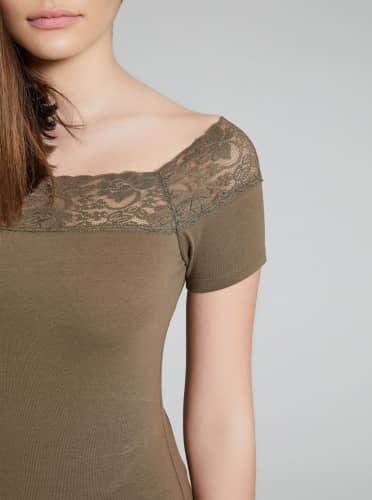 Купить Футболка Piazza Italia 25995 кружевная, оливковая по низкой цене