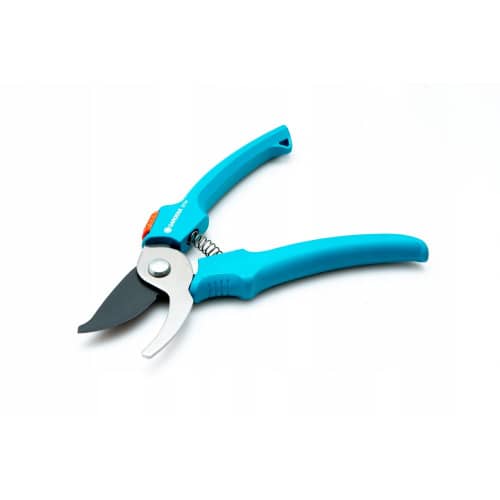 Купить Секатор Gardena Classic по низкой цене