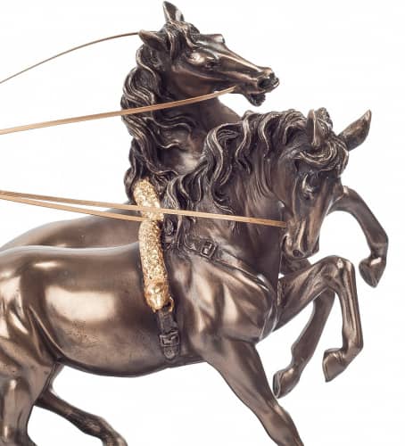 Купить Статуэтка Veronese Воин на колеснице WS-28/2 по низкой цене
