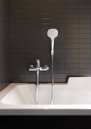 Купить Смеситель Hansgrohe Logis для ванны 71400000 по низкой цене