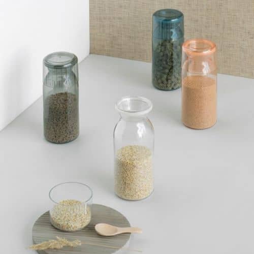 Купить Банка Brabantia пластиковая, с мерным стаканом, розовый 1,3 л по низкой цене