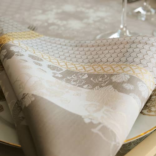 Купить Салфетка Garnier–Thiebaut Perce-Neige какао, 54х54 см по низкой цене