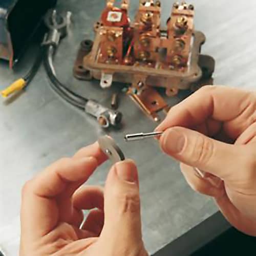Купить Держатель для крепления насадок 4 шт 402 Dremel по низкой цене