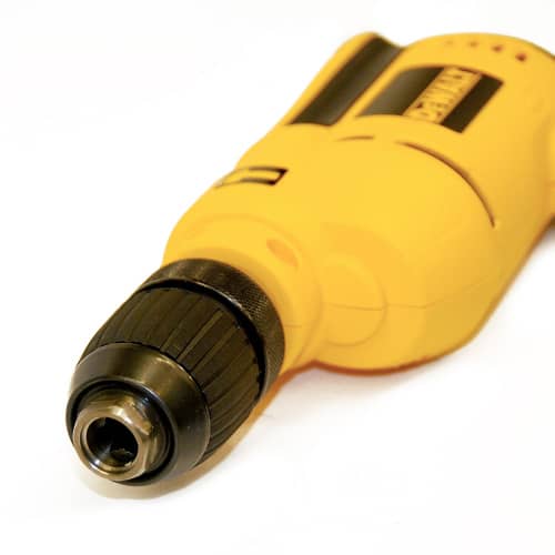 Купить Дрель ударная DeWalt DWD024S, 701 Вт по низкой цене