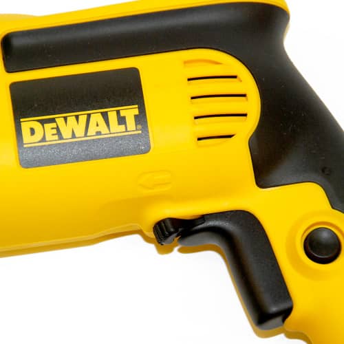 Купить Дрель ударная DeWalt DWD024S, 701 Вт по низкой цене