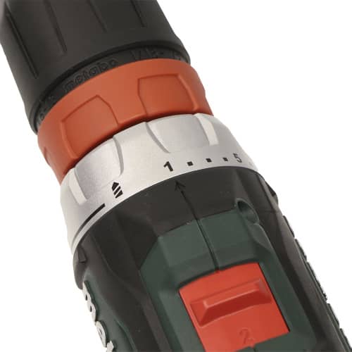 Купить Шуруповерт бесщеточный Metabo BS 18 L BL Q 2х2,0 Ач Li-Ion 18 В по низкой цене