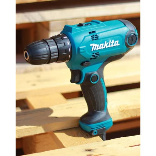 Купить Дрель-шуруповерт Makita DF0300 сетевая 320 Вт по низкой цене