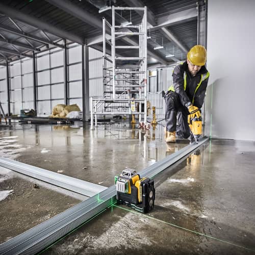 Купить Лазерный нивелир DeWalt DCE089D1G-QW 35 м по низкой цене