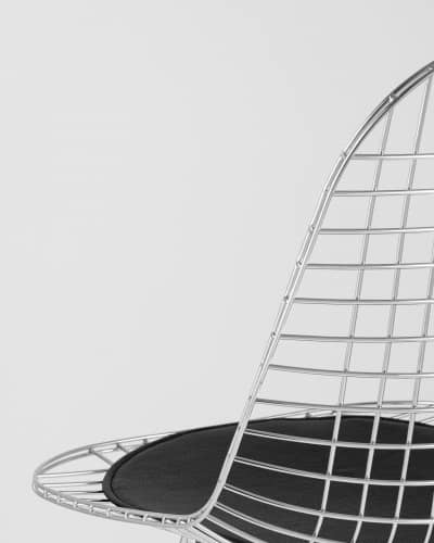 Купить Стул обеденный Eiffel хромированный с черной подушкой по низкой цене