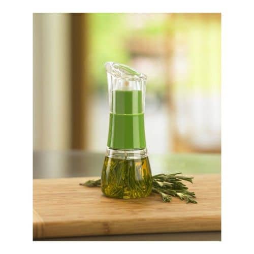 Купить Диспенсер-спрей Zyliss Oil Mister для масла зеленый по низкой цене