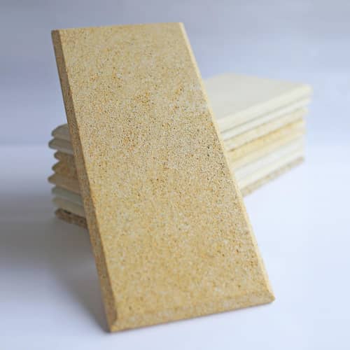 Купить Дагестанский камень Камень Юг геленбатановский желтый 300х600х20 мм для наружной отделки дома по низкой цене