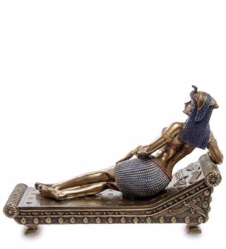 Купить Статуэтка Veronese Клеопатра на ложе WS-445 по низкой цене