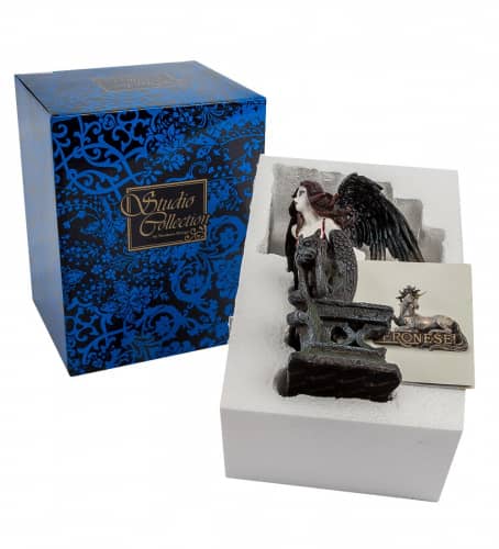 Купить Статуэтка Veronese Падший ангел у горгульи WS-306 по низкой цене