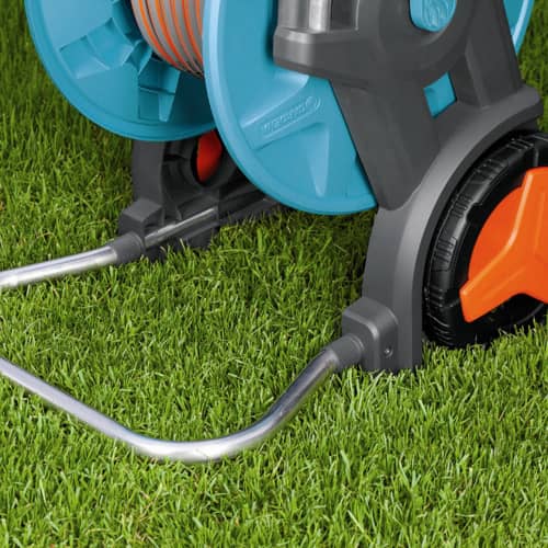 Купить Тележка для шланга Gardena AquaRoll M Easy 1/2 60 м и 3/4 35 м по низкой цене
