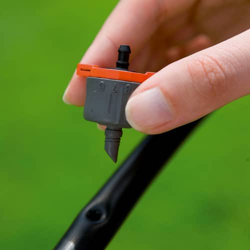 Купить Капельница концевая регулируемая от 1 до 8 л/ч уравнивающая давление 5 шт Gardena по низкой цене