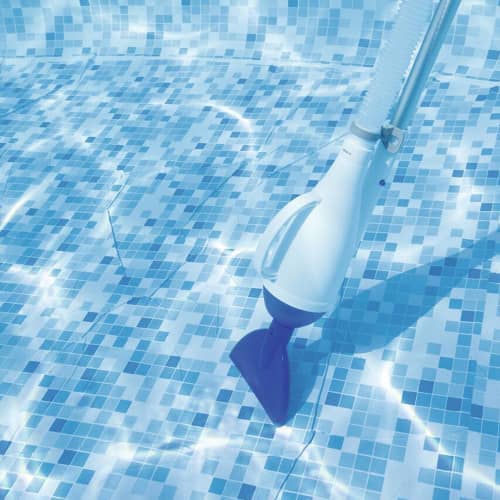 Купить Пылесос для бассейна Bestway 58212 вакуумный с двумя насадками по низкой цене