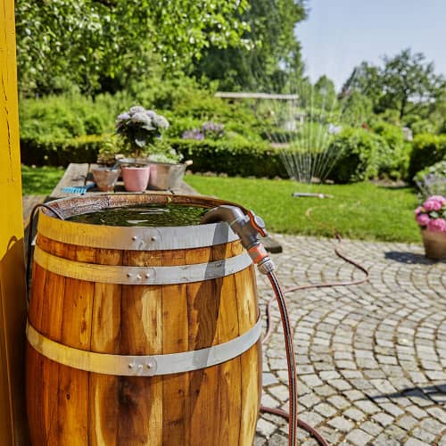 Купить Насос для полива из бочки Gardena 4700/2 inox 550 Вт, 4700 л/ч по низкой цене