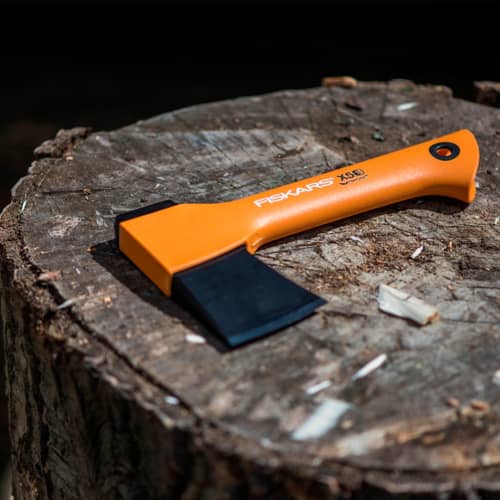 Купить Топор туристический Fiskars 0,57 кг Х5 - XXS по низкой цене