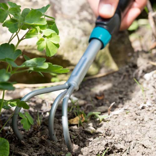 Купить Рыхлитель ручной Gardena Comfort 7 см по низкой цене