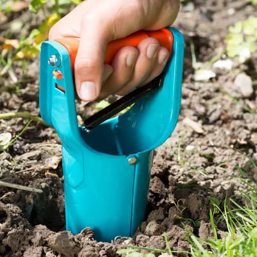 Купить Сажалка для луковичных растений Gardena по низкой цене