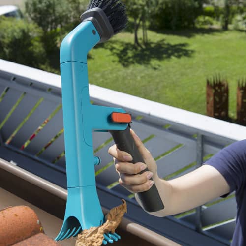 Купить Очиститель для желобов Gardena combisystem по низкой цене