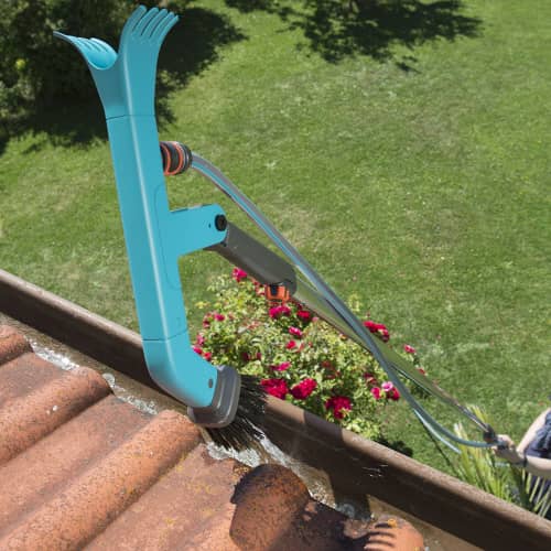 Купить Очиститель для желобов Gardena combisystem по низкой цене