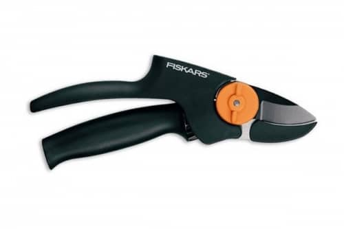 Купить Секатор Fiskars контактный по низкой цене