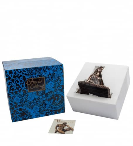 Купить Статуэтка Veronese Девушка WS-145 по низкой цене