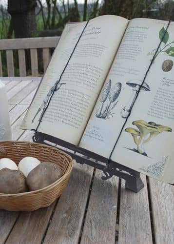 Купить Подставка Esschert Design для поварской книги по низкой цене