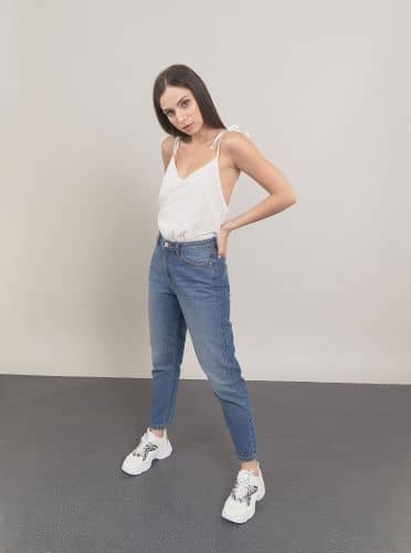 Купить Топ Piazza Italia на тонких бретелях с бантиками, белый по низкой цене