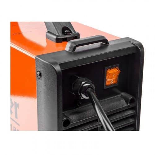 Купить Инвертор Wester сварочный MMA-VRD 160 (10-160A, 120-260B, 7,4кВА, ПВ 70% 1,6-4 мм) по низкой цене