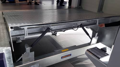 Купить Гидравлическая погрузочная платформа с откидной аппарелью Hörmann HRS 60 кН по низкой цене