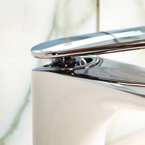 Купить Смеситель Raiber Dunis R1201 для раковины, однорычажный, хром белый по низкой цене