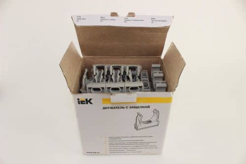 Купить Крепеж-клипса IEK CF16 для труб по низкой цене