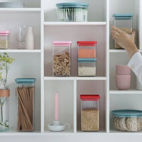 Купить Контейнер Brabantia пластиковый, прямоугольный, розовый 2,5 л по низкой цене