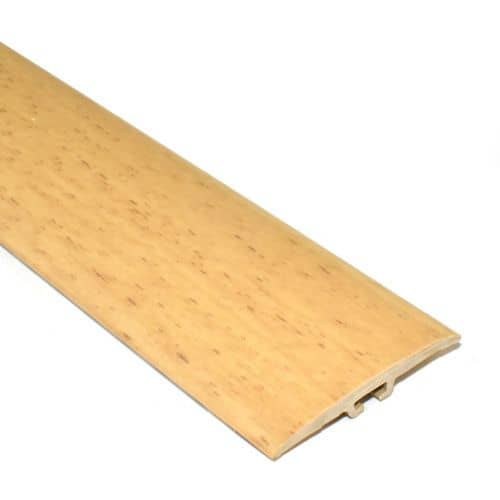 Деревянный, металлический, пластиковый напольный плинтус.