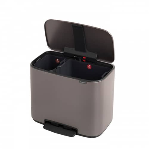 Купить Бак Brabantia Pedal Bin Bo мусорный, платиновый, 11+23 л по низкой цене