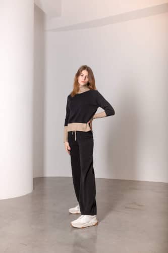 Купить Костюм Lara F06226ABSU черный по низкой цене