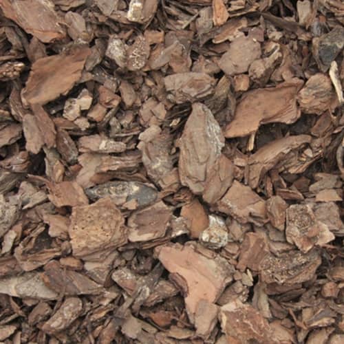 Купить Кора сосны средняя 2-5 см 50 л по низкой цене