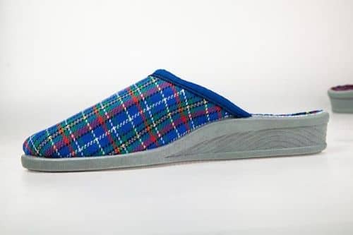 Купить Тапки Степ 129/1 шотландка, женские, размеры 36-42 по низкой цене